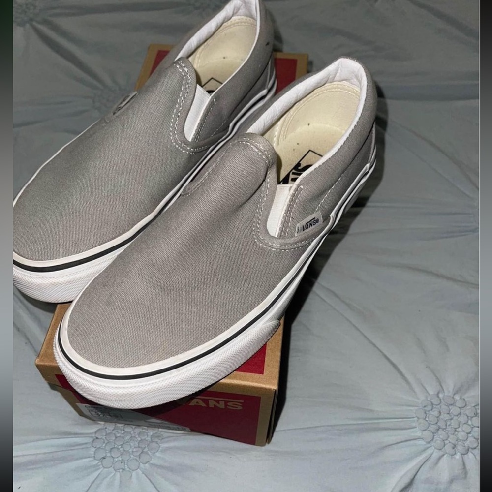 Women vans